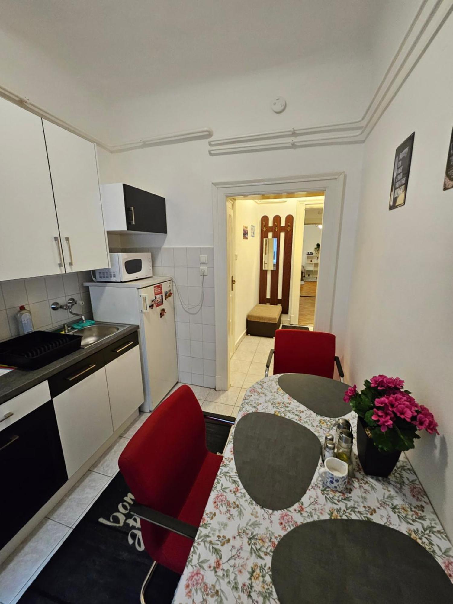 Pet Friendly 2Bdr Apartment Budapest Ngoại thất bức ảnh